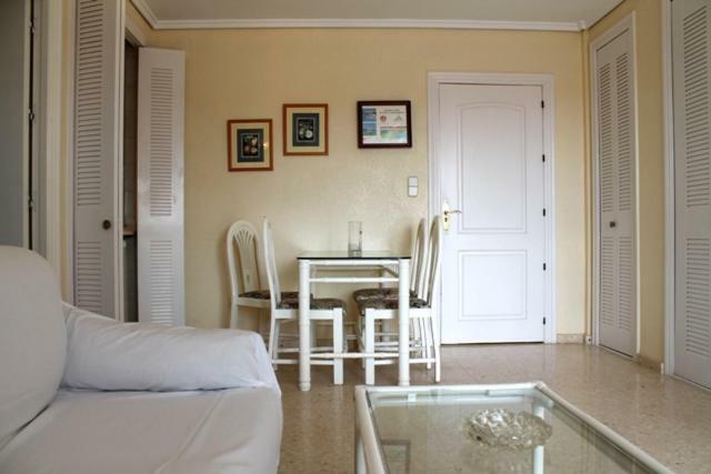 Retiro III 3134 Vyb Apartment Дения Екстериор снимка